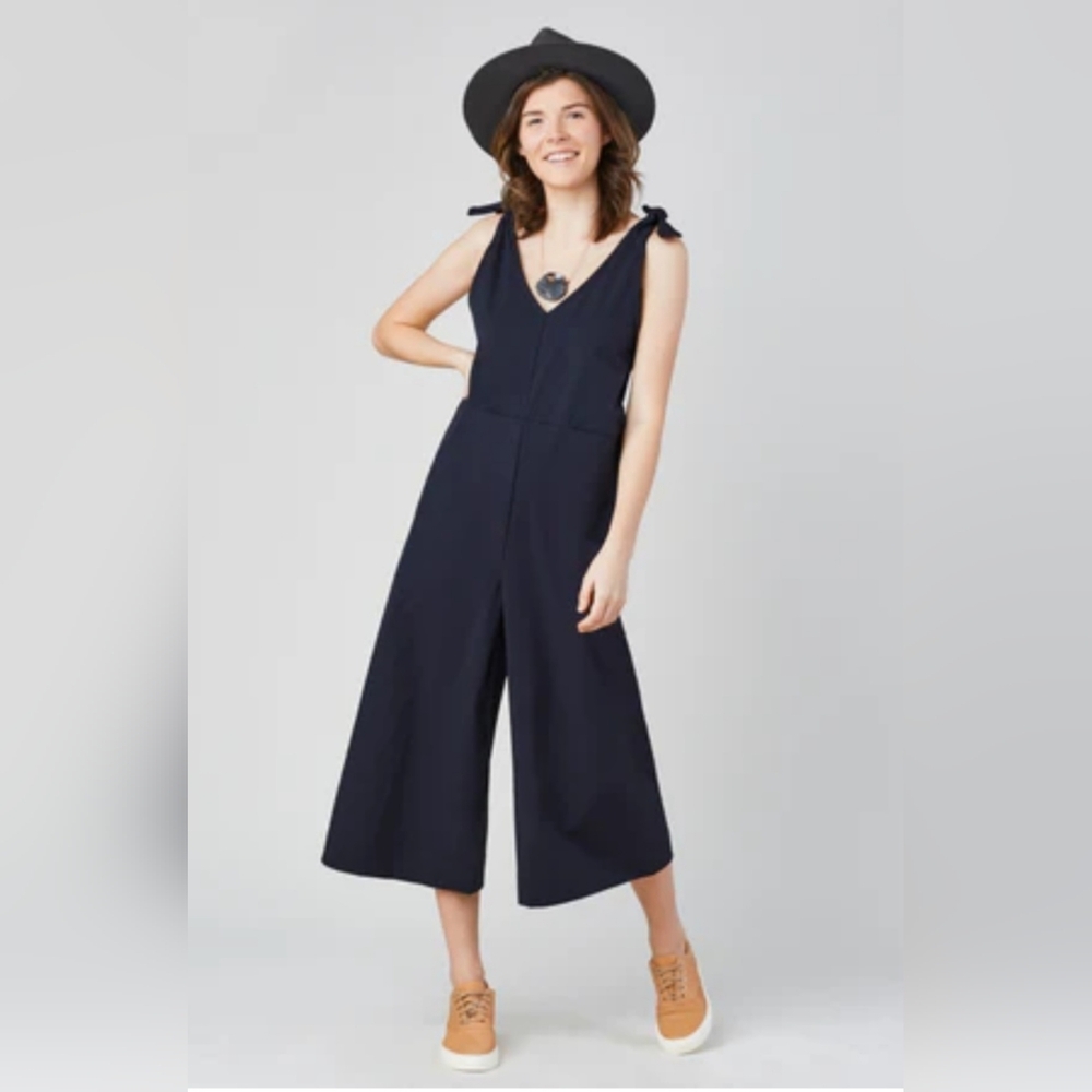 United By Blue NWT Traveler Women's Jumpsuit